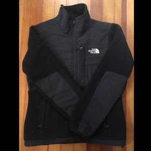 The North Face women’s Denali Fleece Jacket Small